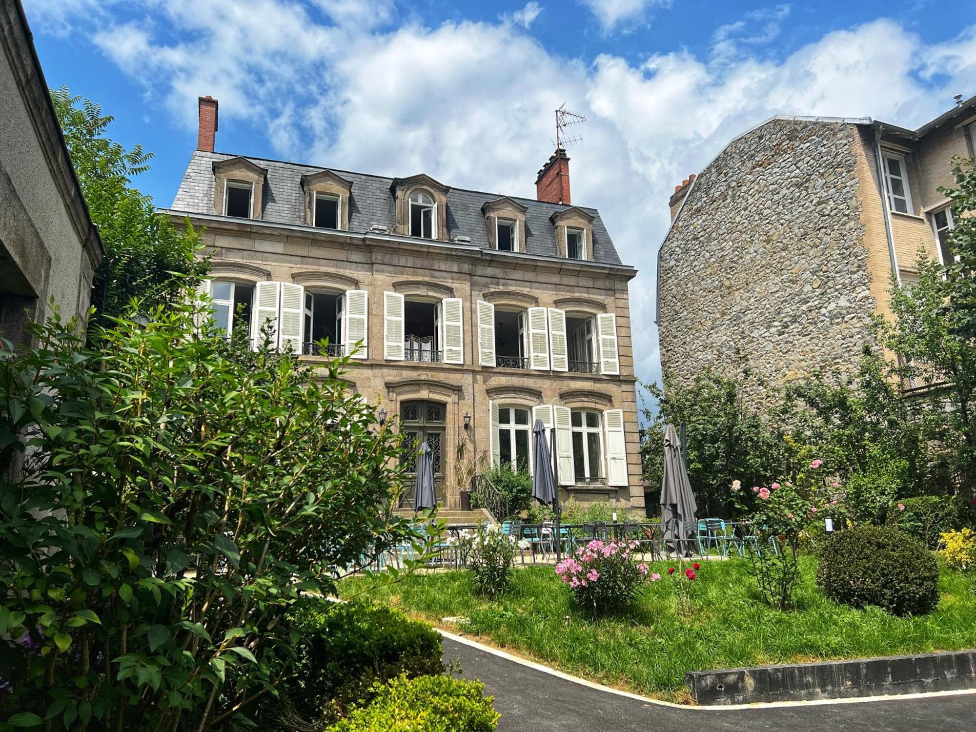La Maison De Famille לימוז' מראה חיצוני תמונה